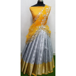 Tissue Banarasi Lehanga  (Tissue Meenakari weaving Lehangas ,with contrast blouse and contrast cut work voni) 